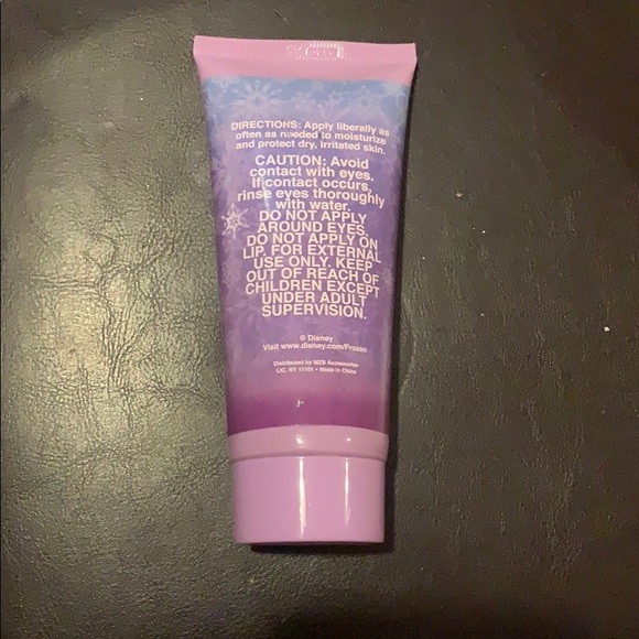 Elsa, Anna, And Olaf Bathing - Picture 2 of 13